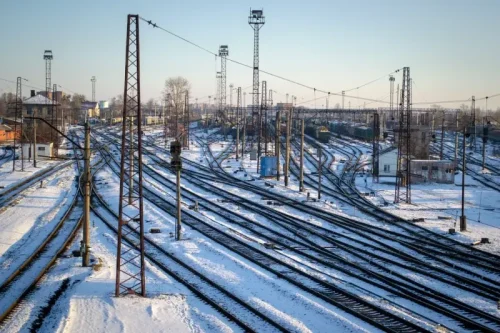 Jak wygląda transport kolejowy z Chin do Polski?